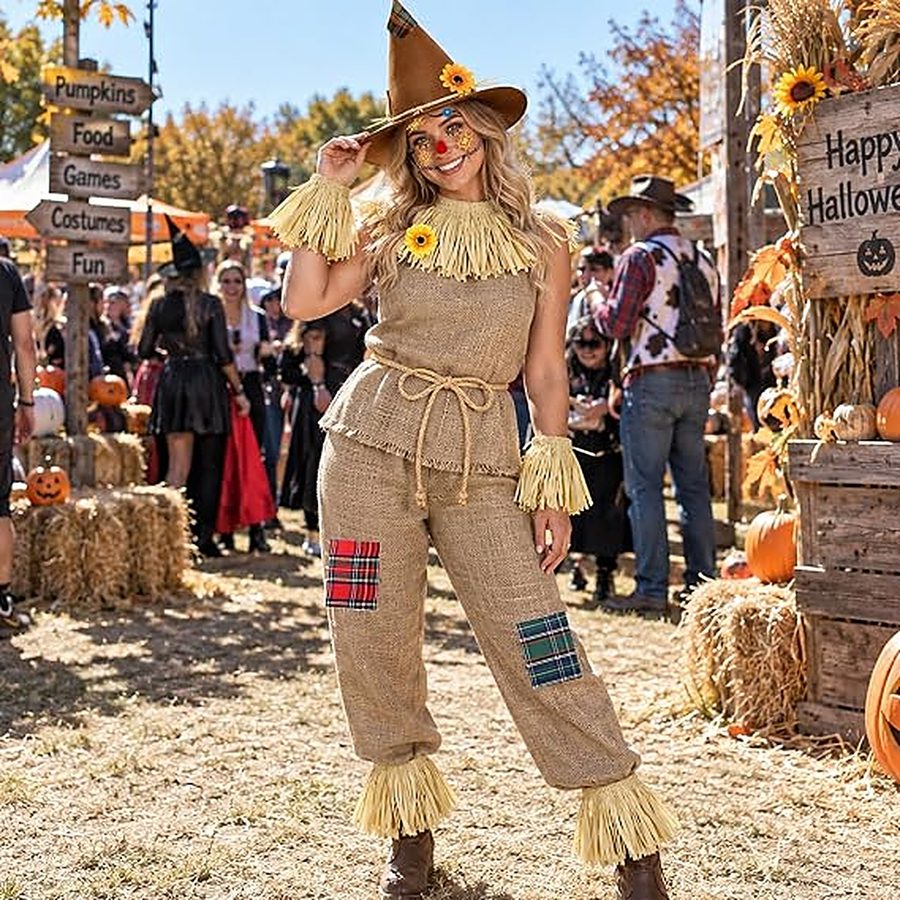 Women's scarecrow Halloween costume